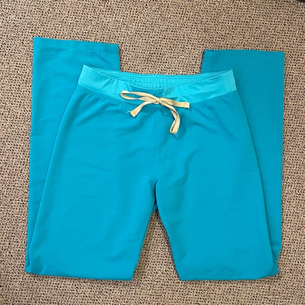 Figs Teal Livingston Scrub Pants - Small Tall